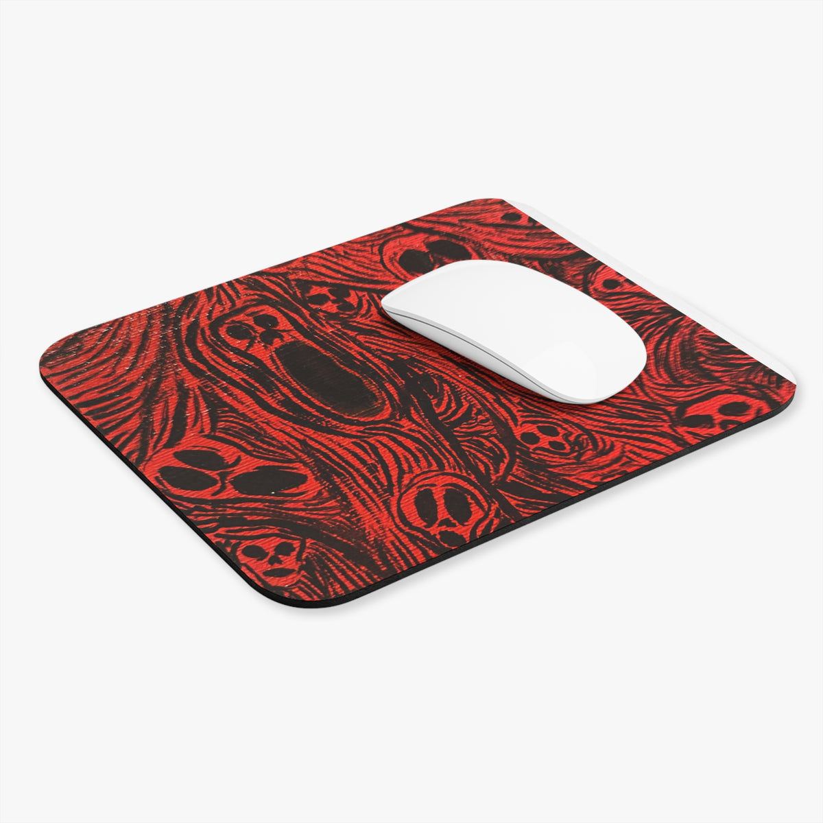 Red and Black Skull Pattern Mouse Pad